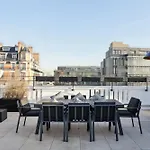 Appartement Luxueux Avec Terrasse Et Jacuzzi