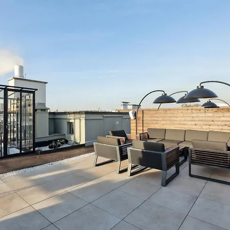 Luxueux Avec Terrasse Et Jacuzzi Appartamento Parigi