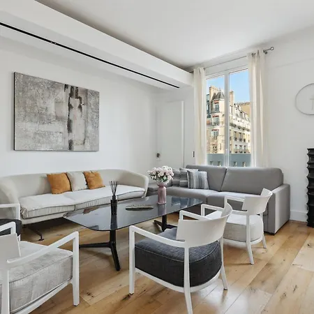 Luxueux Avec Terrasse Et Jacuzzi Parigi